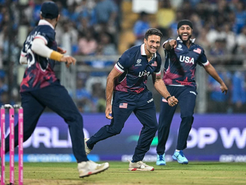 Shadley van Schalkwyk's Bowling Stun India in T20 World Cup