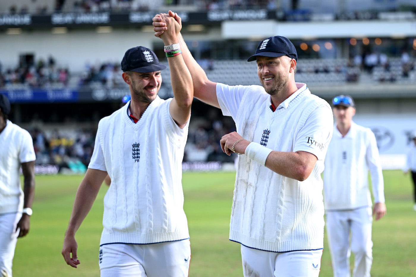 Robinson and Tongue Lead England to Dominant Opening Day