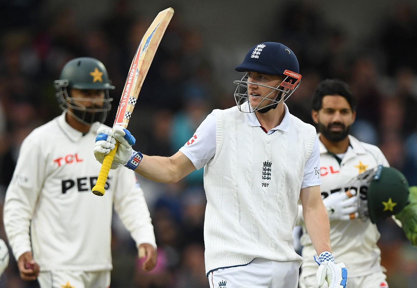 Brook Dominates Pakistan in England's Test Victory