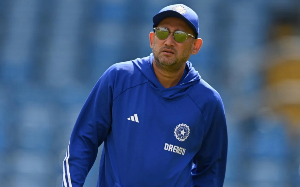 Ajit Agarkar Watches Duleep Trophy Final at Chepauk