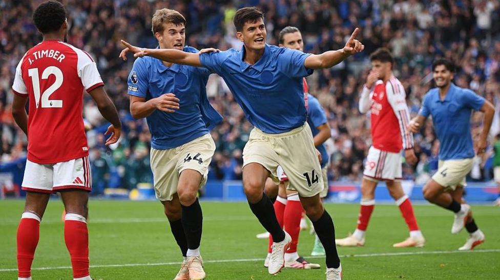 Premier League chaos returns as goals and counters rise