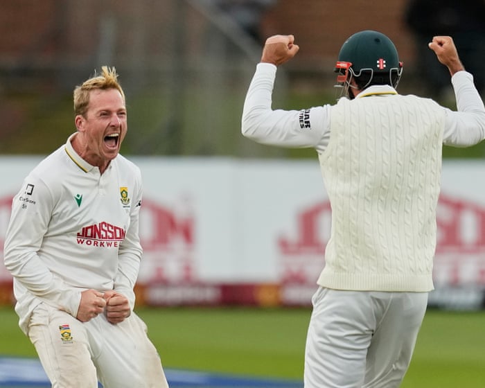 Australia Stunned by South Africa Collapse in Gqeberha