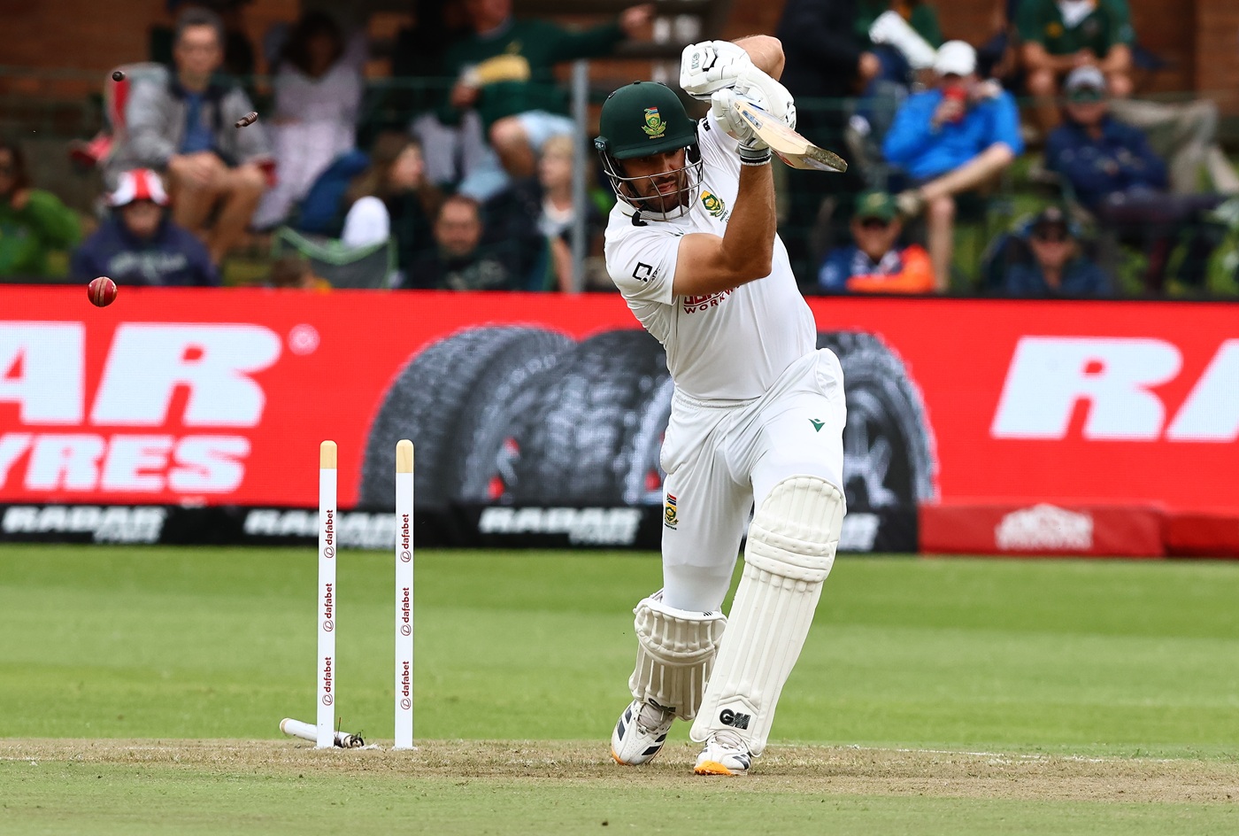 South Africa Stun Australia by an Innings in Gqeberha to Set Up Cape Town Decider